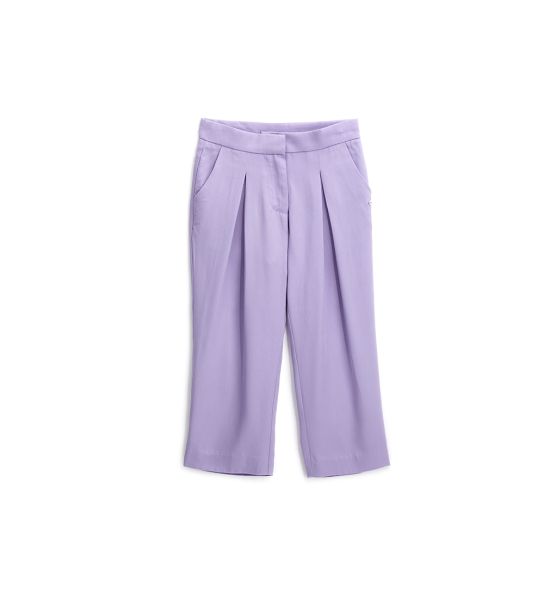 PANTS WITH POCKETS
