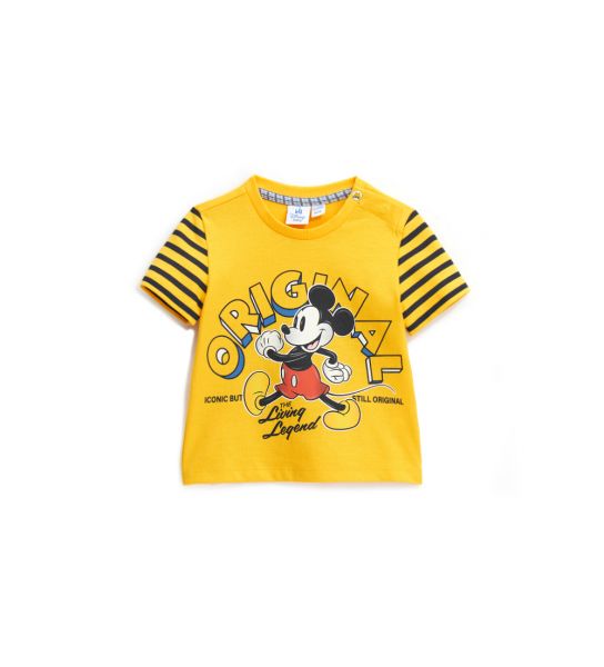 DISNEY T-SHIRT
