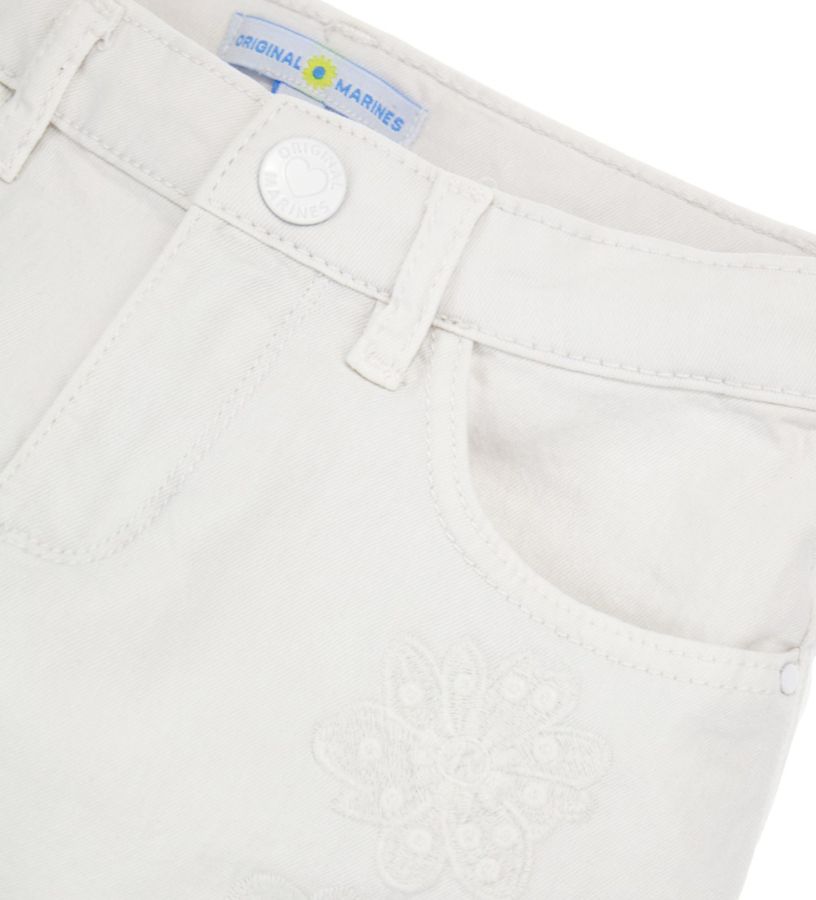 Girl - Shorts with embroidery