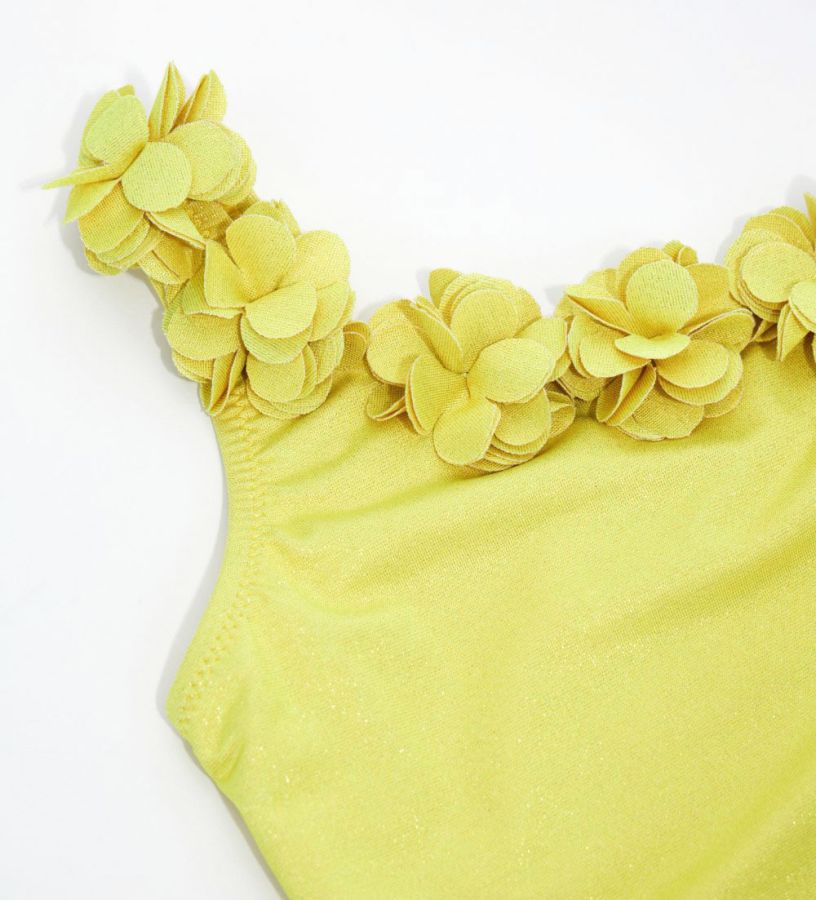Girl - One-shoulder one-piece swimsuit
