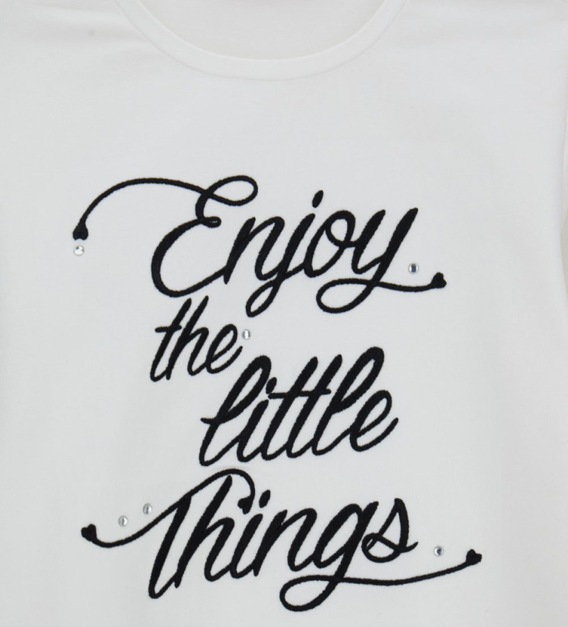 Girl - Embroidery T-shirt