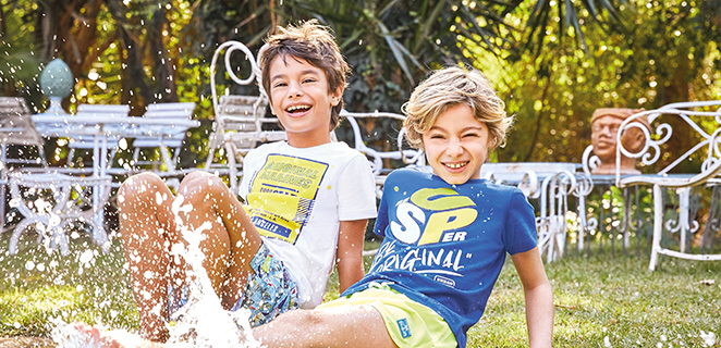 Un'estate sostenibile è possibile: ecco delle attività green da fare durante le vacanze scolastiche.